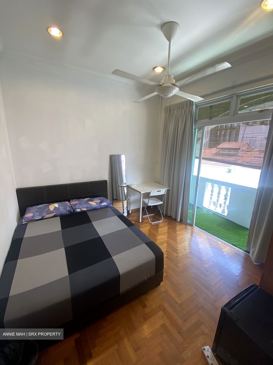 Niven Road (D9), Terrace #600316051
